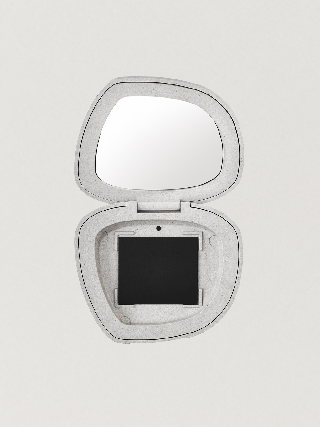 Cheek & Eye / Refillable Compacts Large Compact